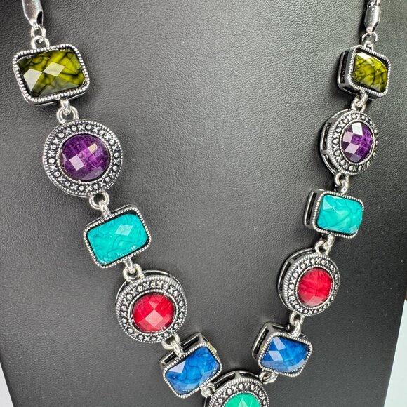 Silver Tone Statement Necklace Faceted Multicoloured Plastic Stones 20 inches - Picture 5 of 9
